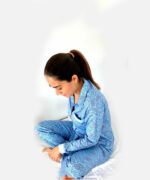 Pijama para mujer Conjunto Celeste de Flores con Botones